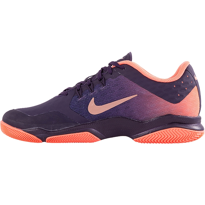black and purple tennis shoes