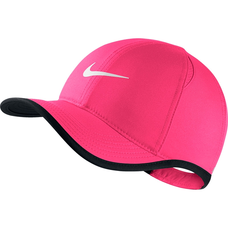 pink nike cap womens