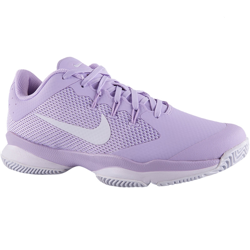 nike zoom tennis shoes womens