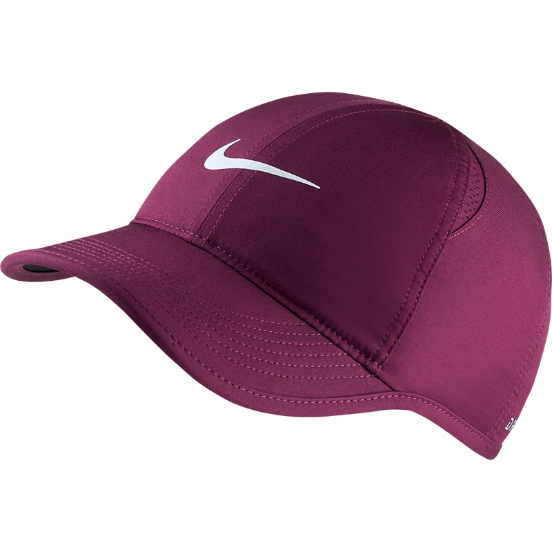 nike featherlight hat