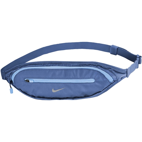 nike capacity waistpack 2.0