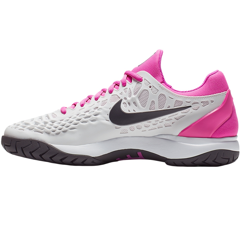 mens nike cage 3