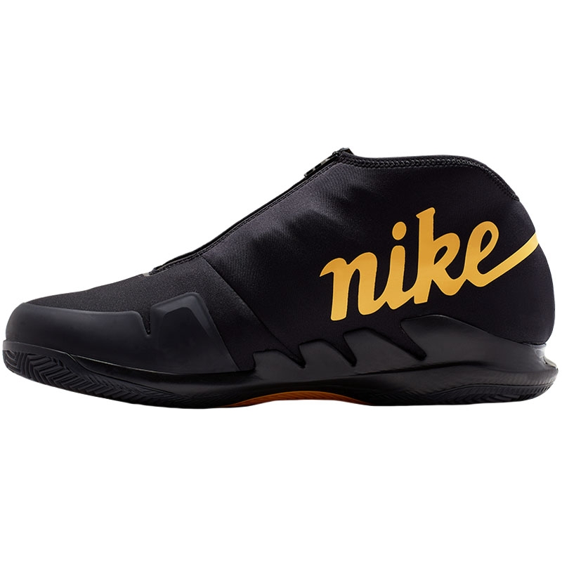 nike glove tennis shoes