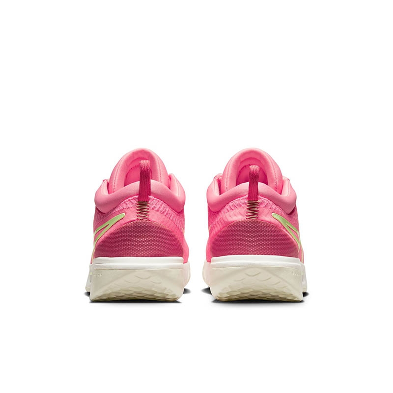 Nike Court Pro Tennis Women #39 s Shoe Coral/sail