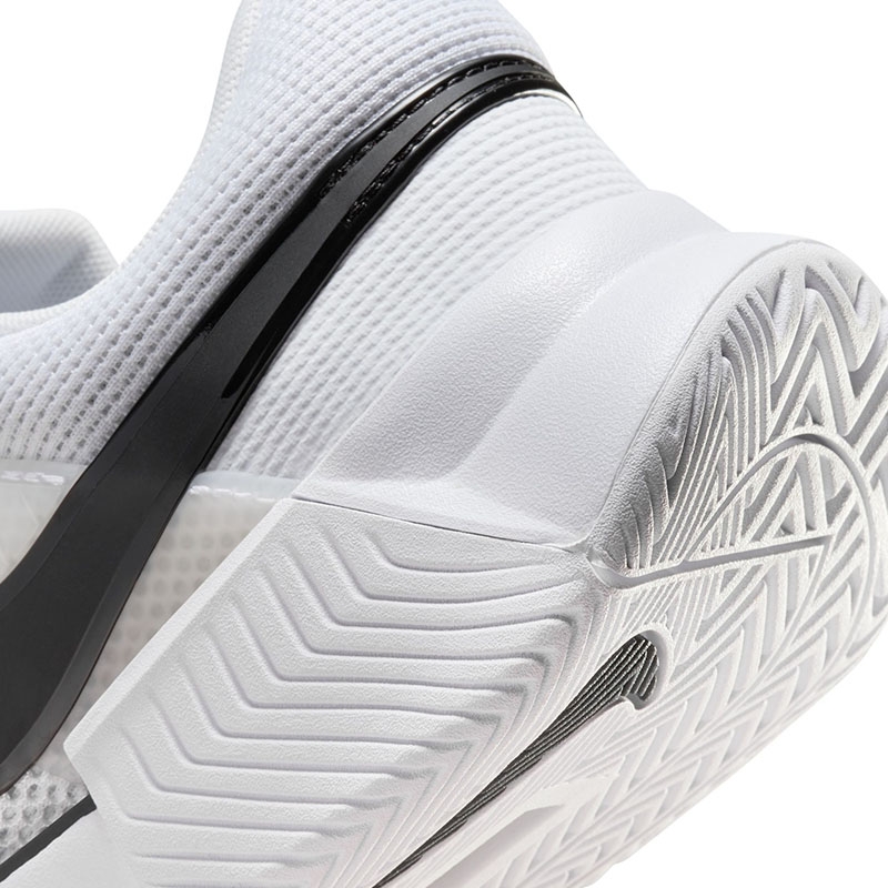 Nike Zoom GP Challenge 1 Tennis Women's Shoe White/black