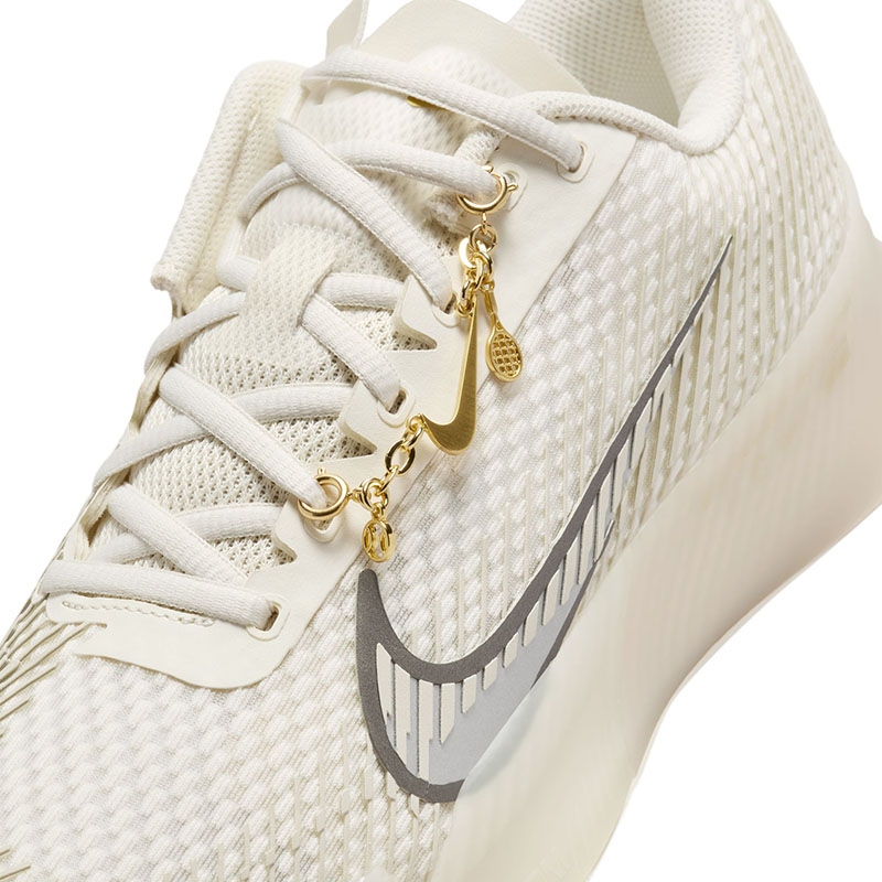 Nike Vapor シューズ ホワイト/ゴールド Nike Zoom Vapor 11 Premium Tennis Women's Shoe Paleivory/silver