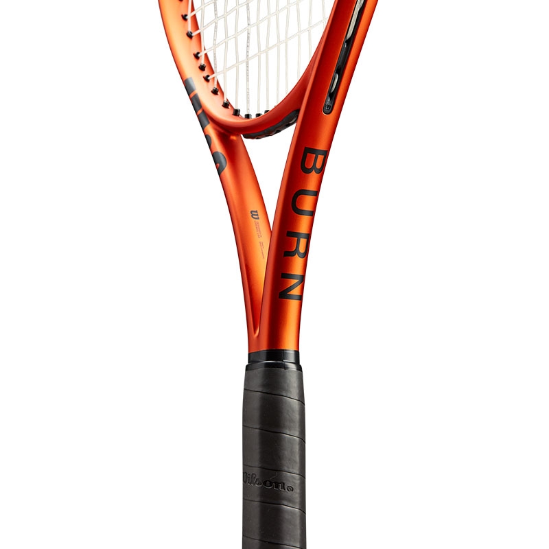 Wilson Burn 100 V5 Tennis Racquet .