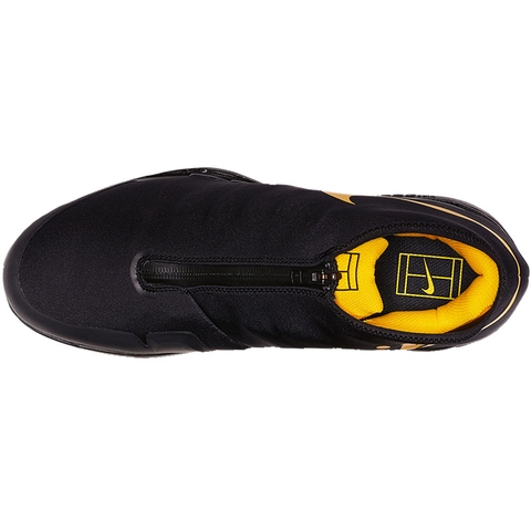 nike glove tennis shoes