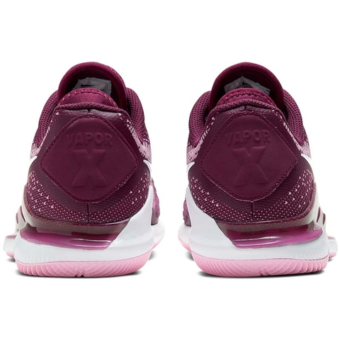 nike air zoom vapor x knit womens tennis shoe