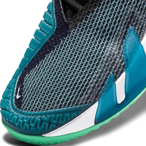 nike react black and teal