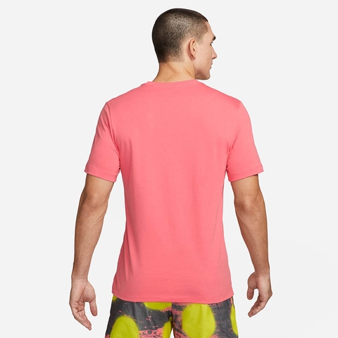 NikeCourt Men's Tennis T-Shirt.