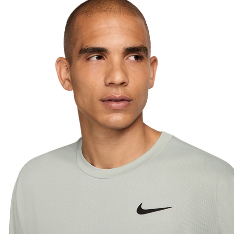 Nike Advantage NY Slam Wild Card Men's Tennis Top Nike Advantage NY Slam Wild Card Men's Tennis Top