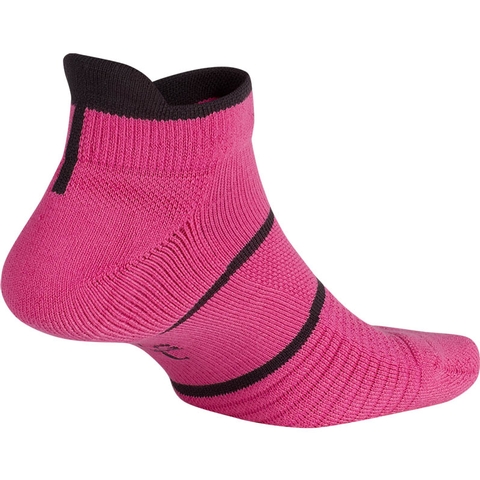nike court essentials no show tennis socks